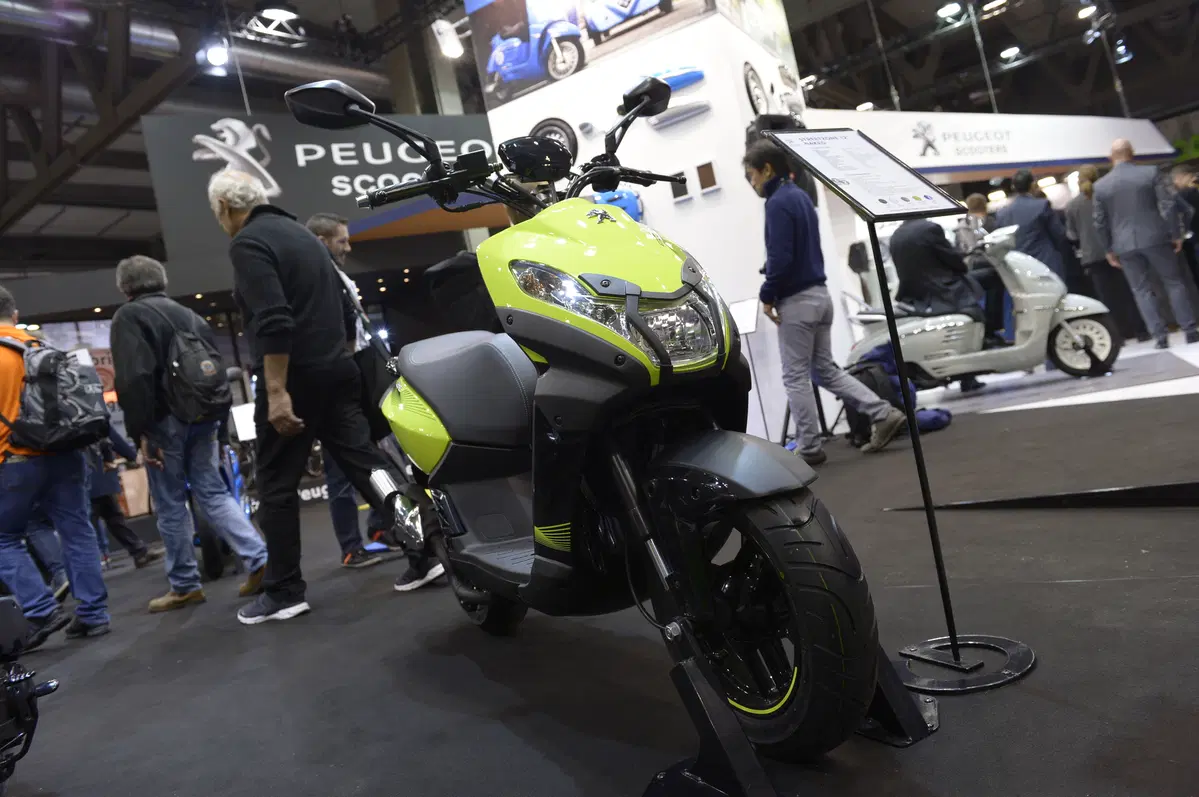 Gamma scooter Peugeot  (9)