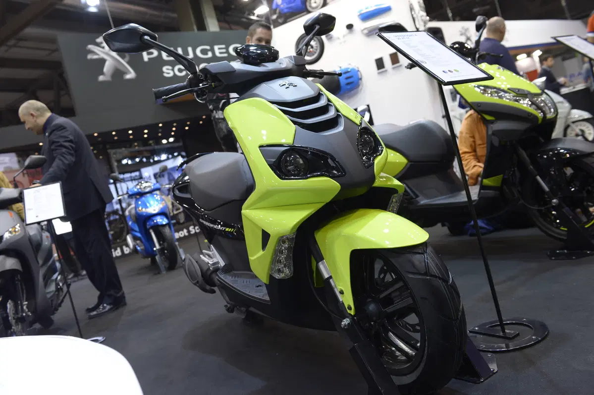Gamma scooter Peugeot  (15)