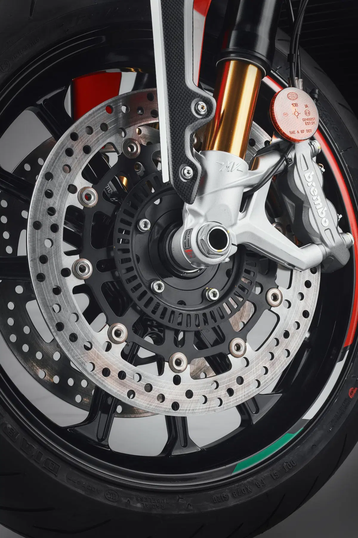 MV Agusta RC: Alta gioielleria (4)