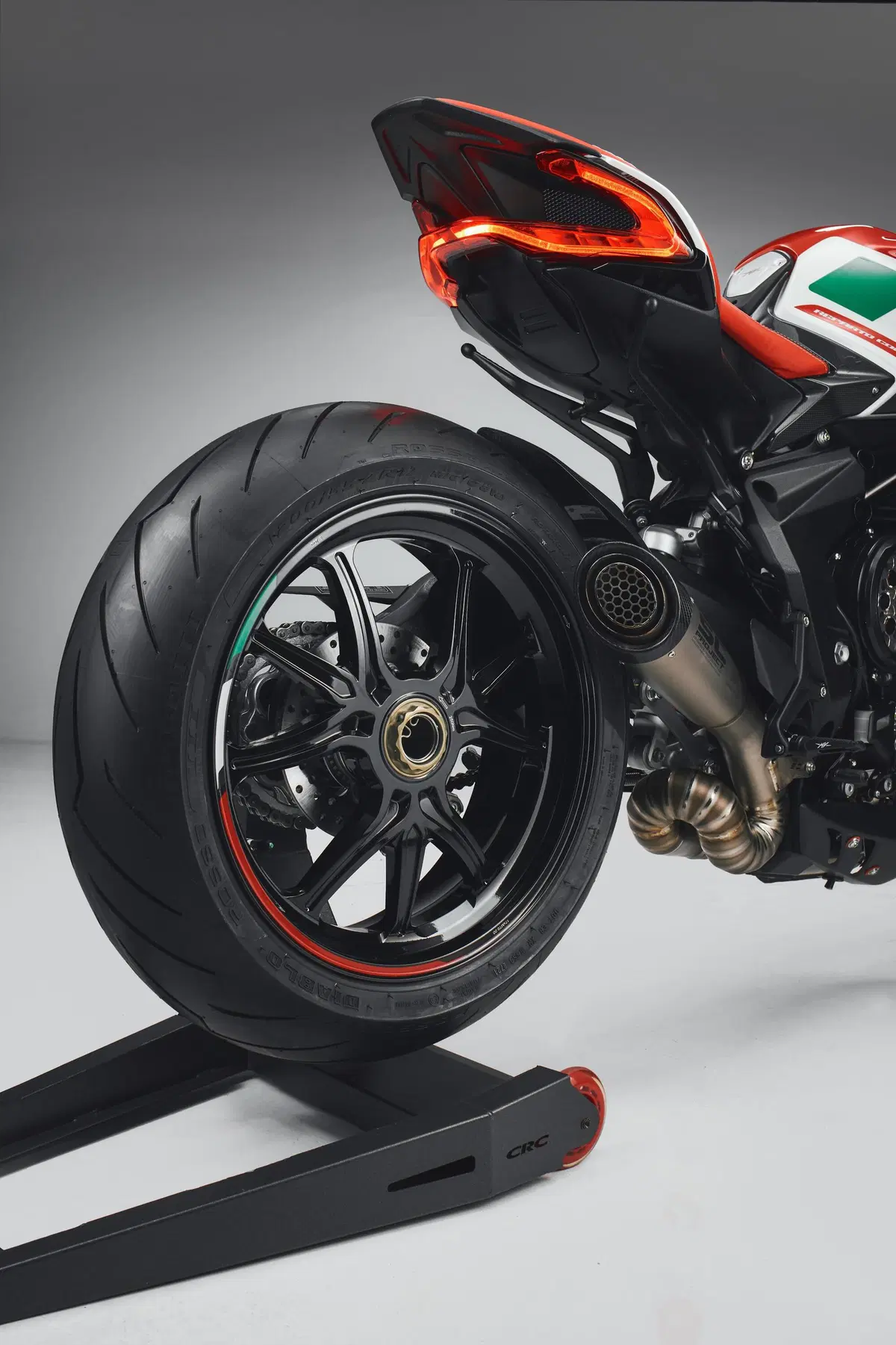 MV Agusta RC: Alta gioielleria (2)