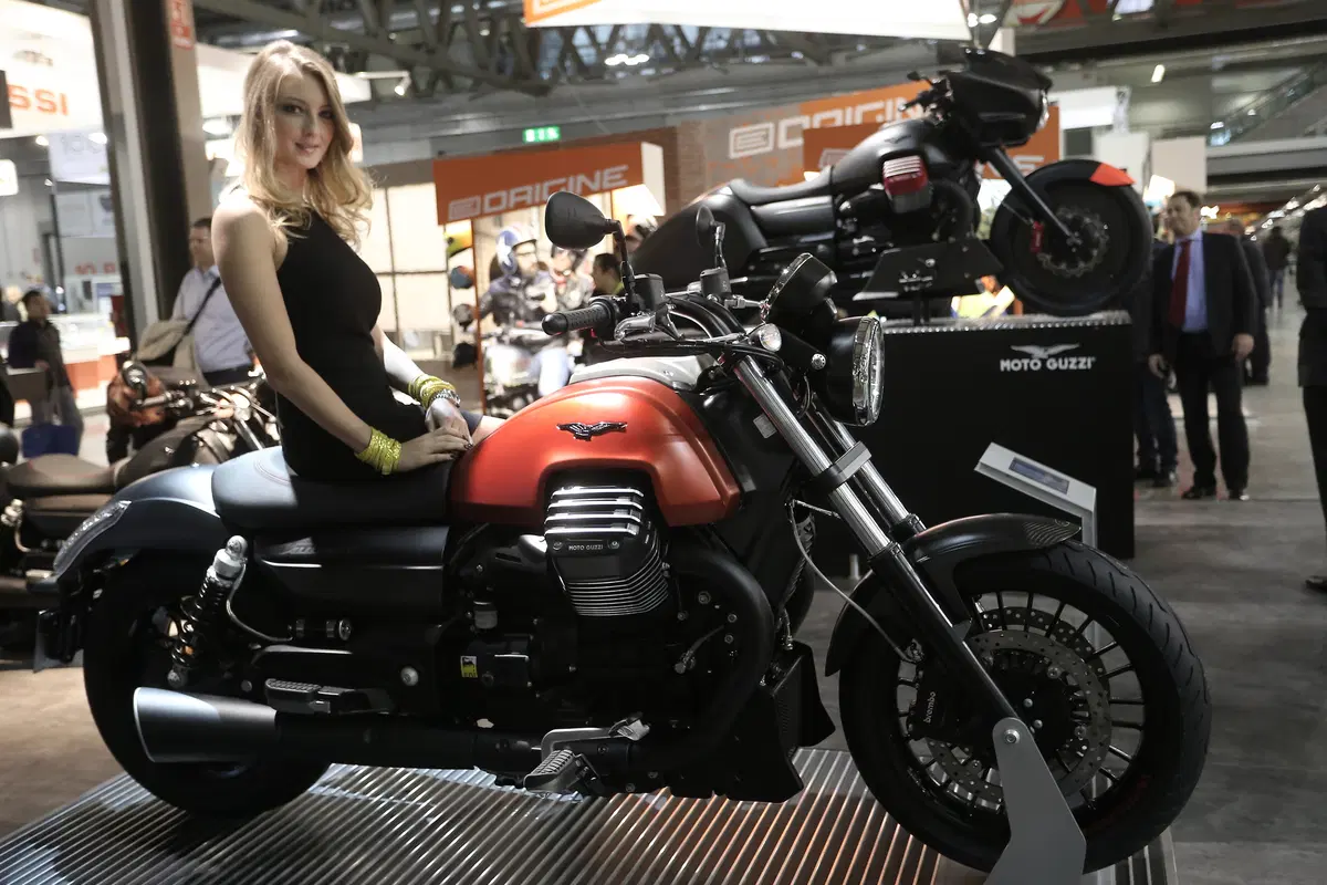 Moto Guzzi Audace 2015