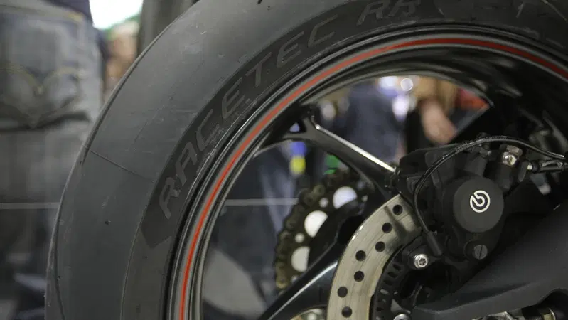 Metzeler Racetec RR