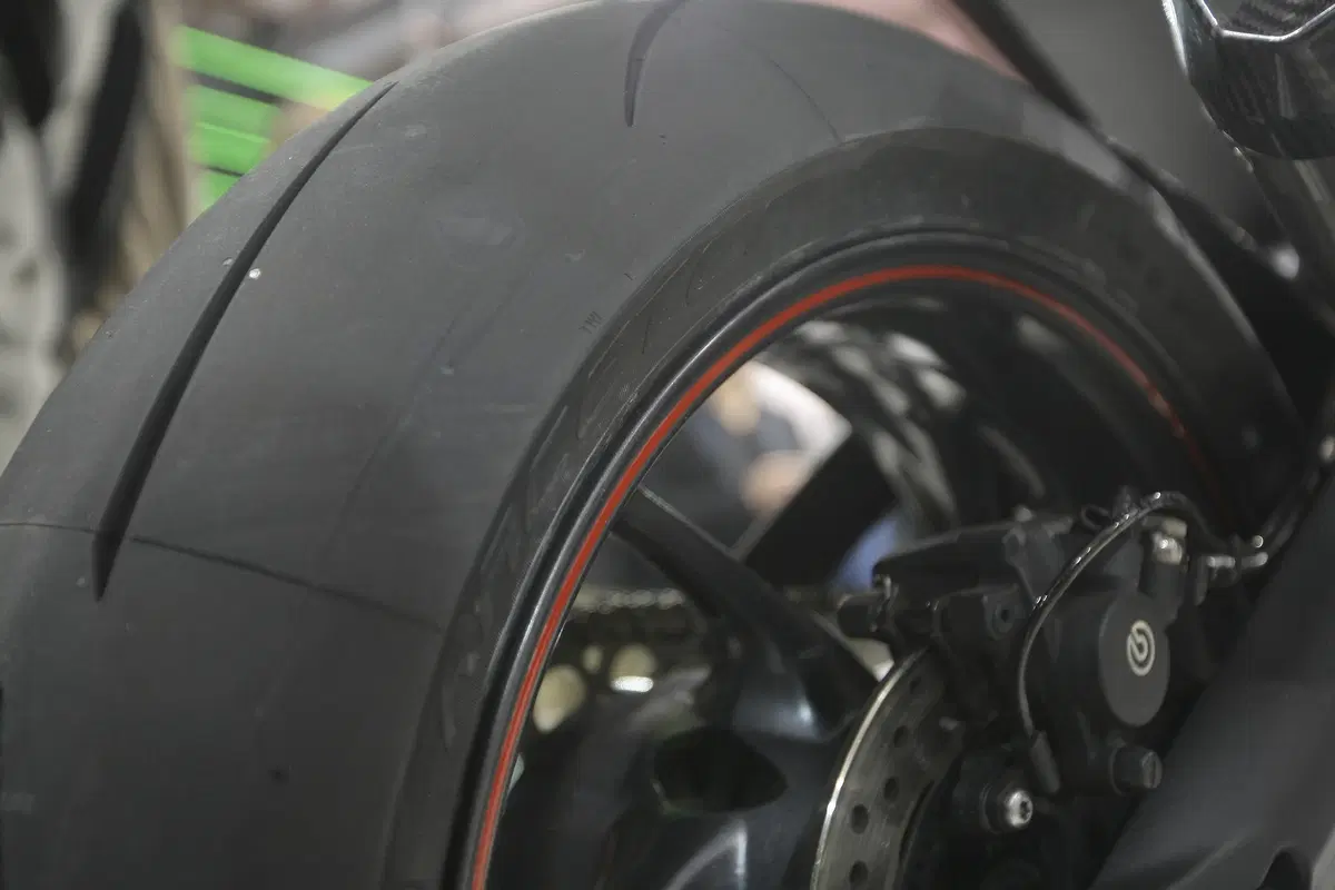 Metzeler Racetec RR (7)
