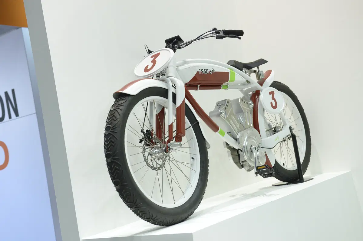 Overbikes presenta a EICMA tre nuovi modelli (6)
