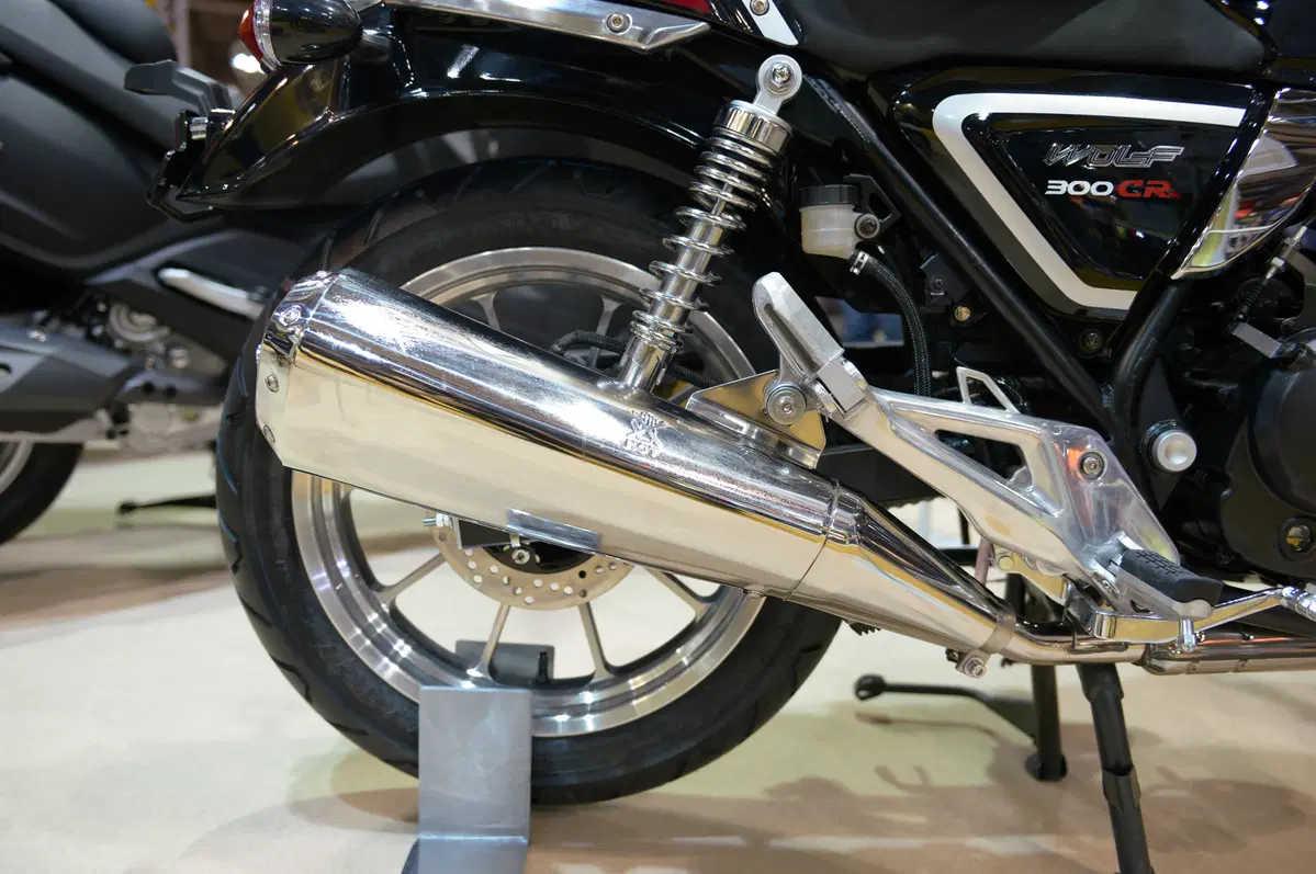 SYM Wolf 300i Classic e Cafè Racer (4)