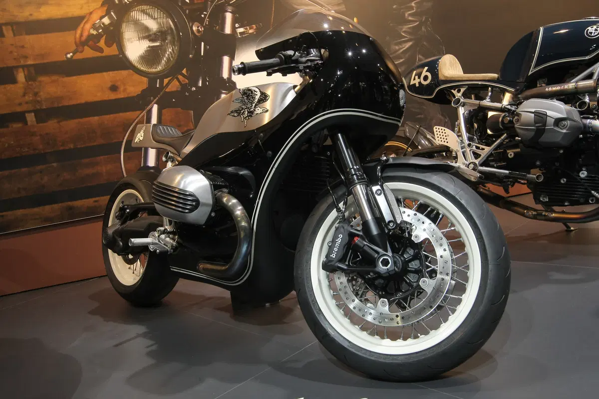 BMW R NineT custom Project: interpretazioni dal sol levante (2)