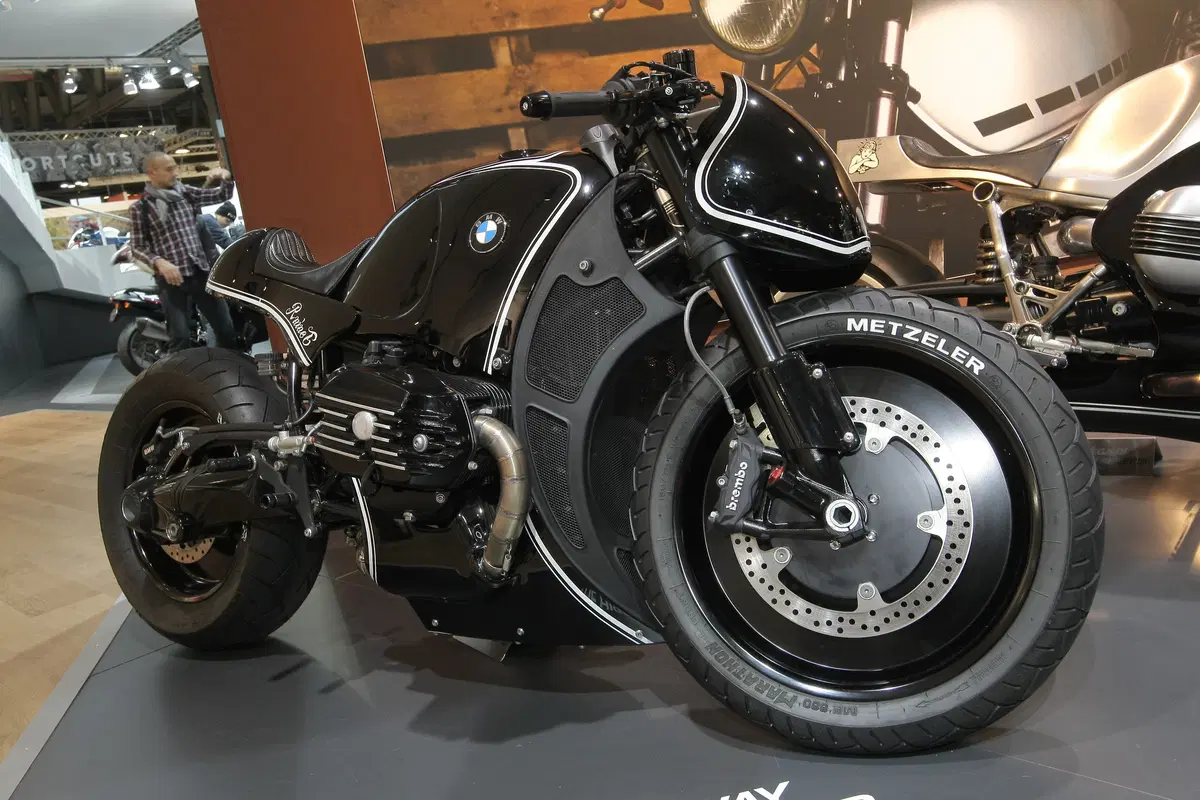 BMW R NineT custom Project: interpretazioni dal sol levante (4)