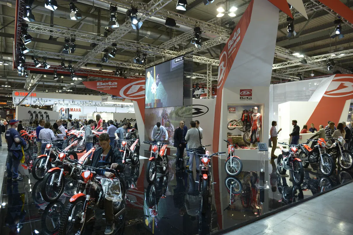 Beta Xtrainer 300