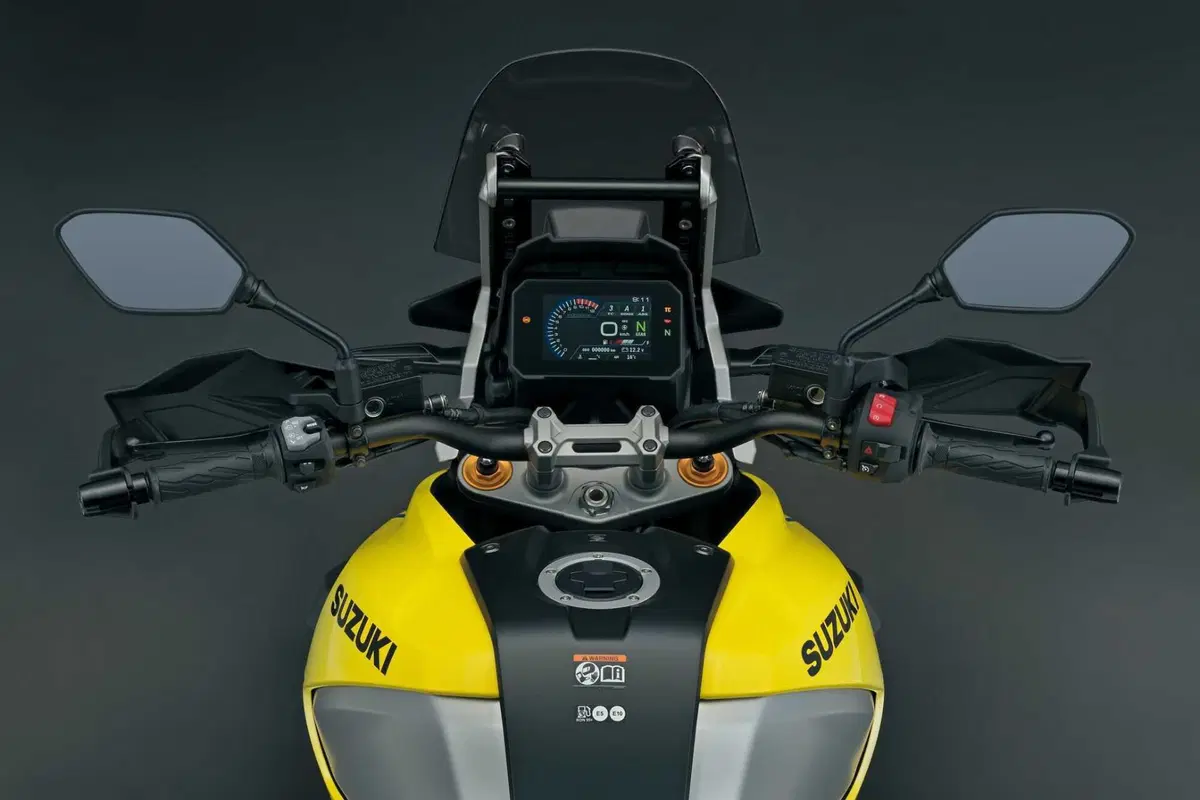 Ecco come la Suzuki V-Strom 1050 - finalmente - si sdoppia (13)