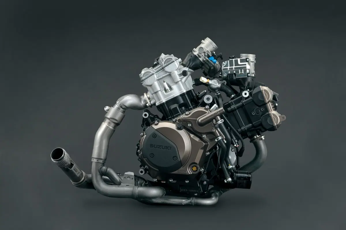 Ecco come la Suzuki V-Strom 1050 - finalmente - si sdoppia (7)