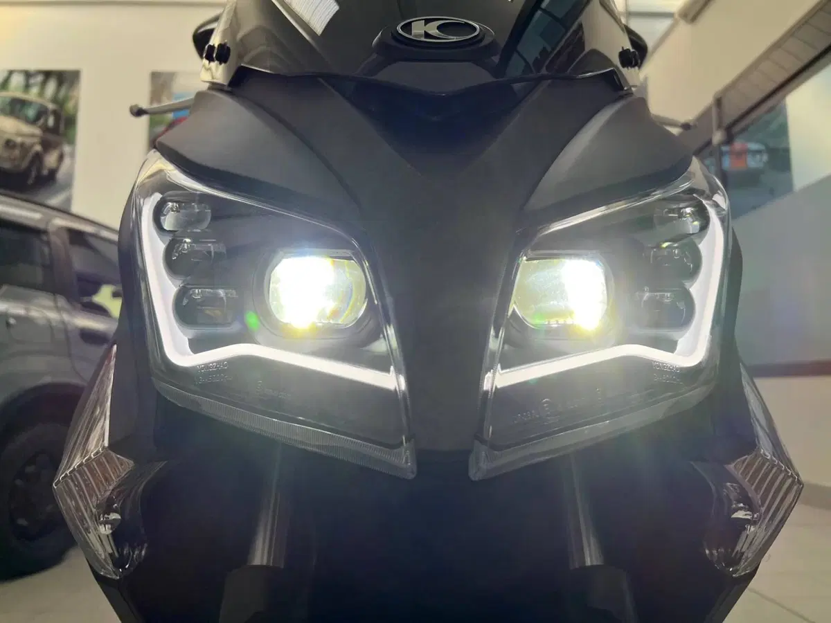 Kymco X-Town 300i (2025 - 26) (10)