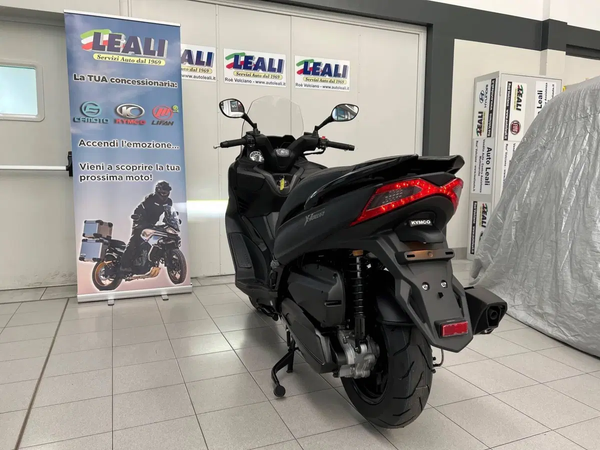 Kymco X-Town 300i (2025 - 26) (4)