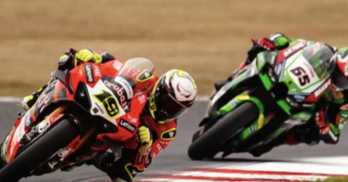 SBK 2022. GP di Francia, le pagelle di Magny Cours: che voto date al "pasticcio" di Rea?