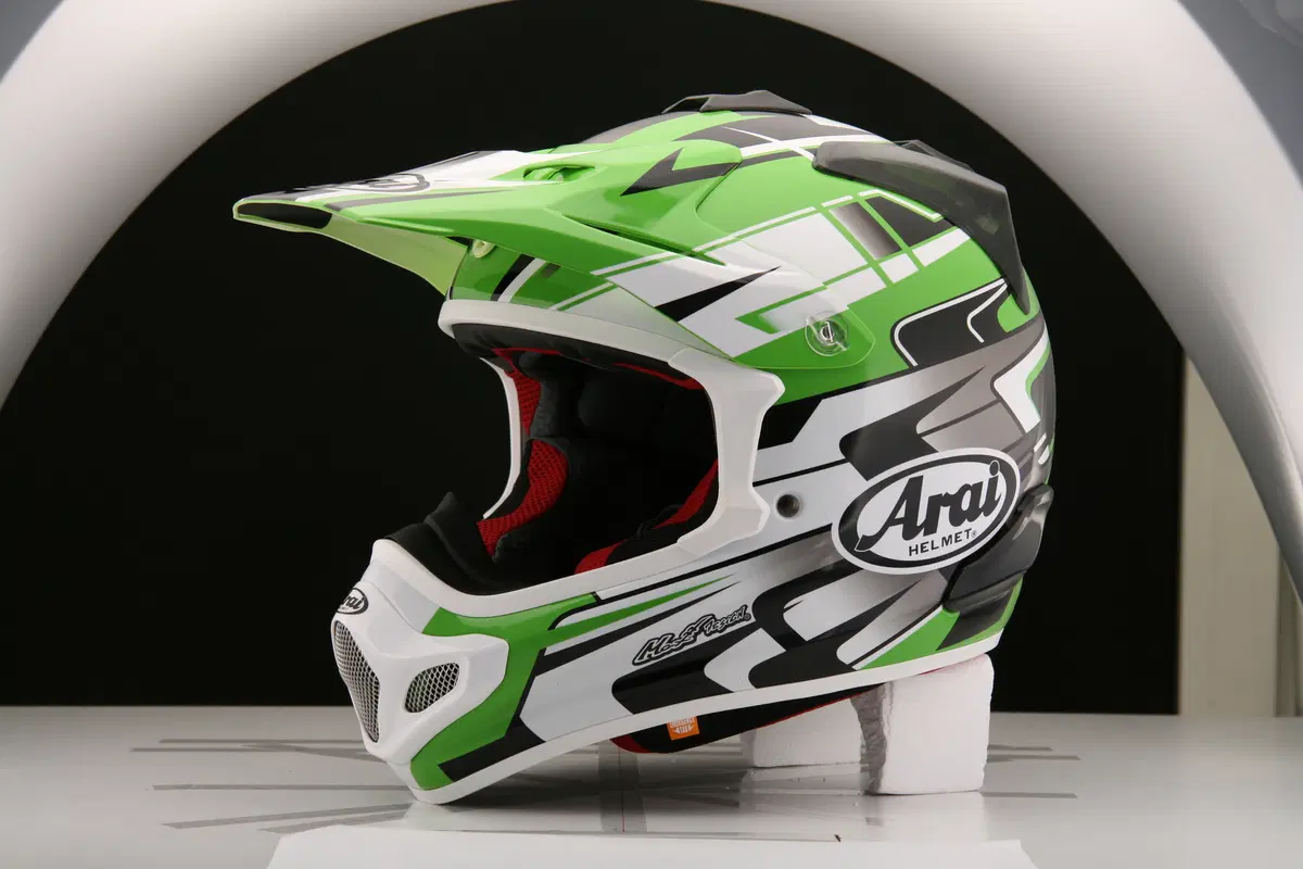 Le novità Arai a EICMA 2014 (6)