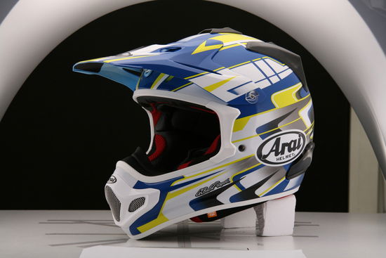 Novità Arai 2015: casco offroad MX-V