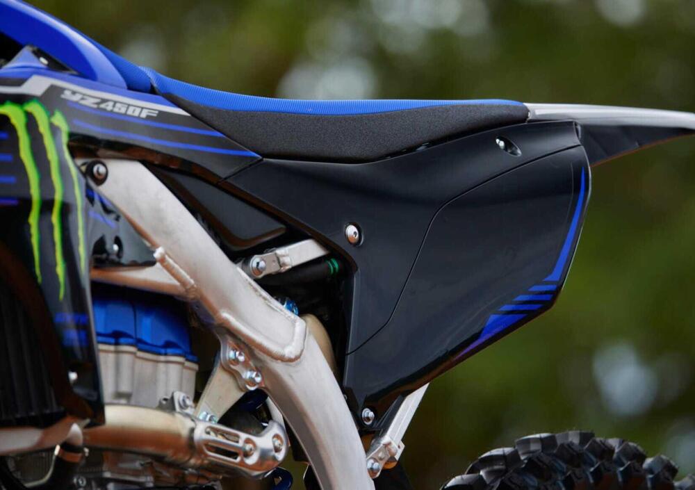 Yamaha YZ 450 F Monster Energy (2023) (4)