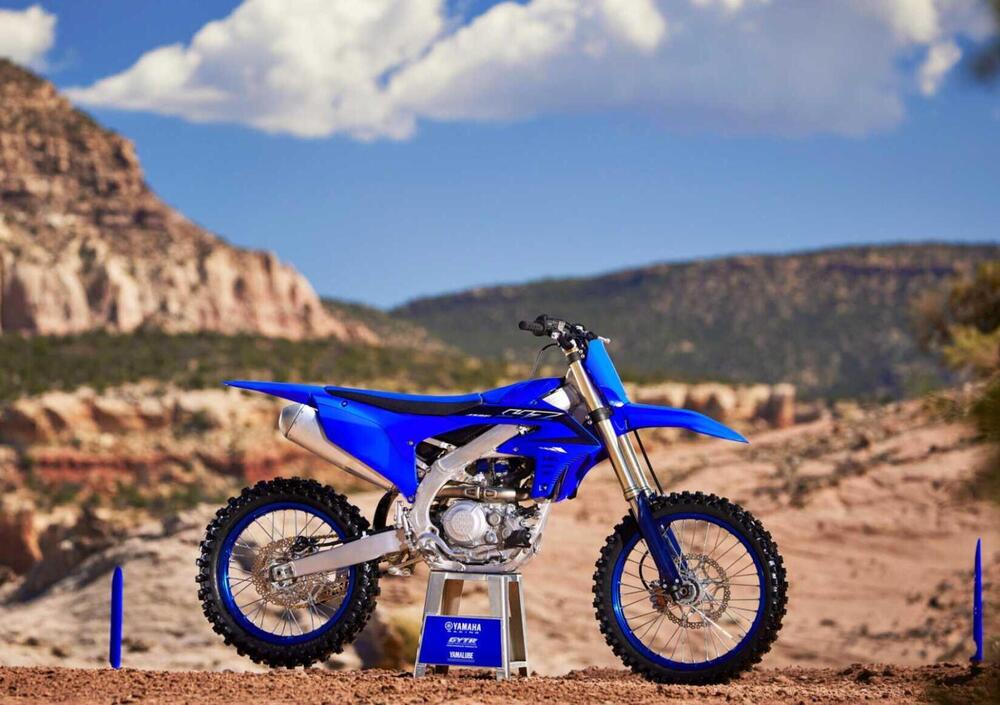 Yamaha YZ 450 F (2023) (2)