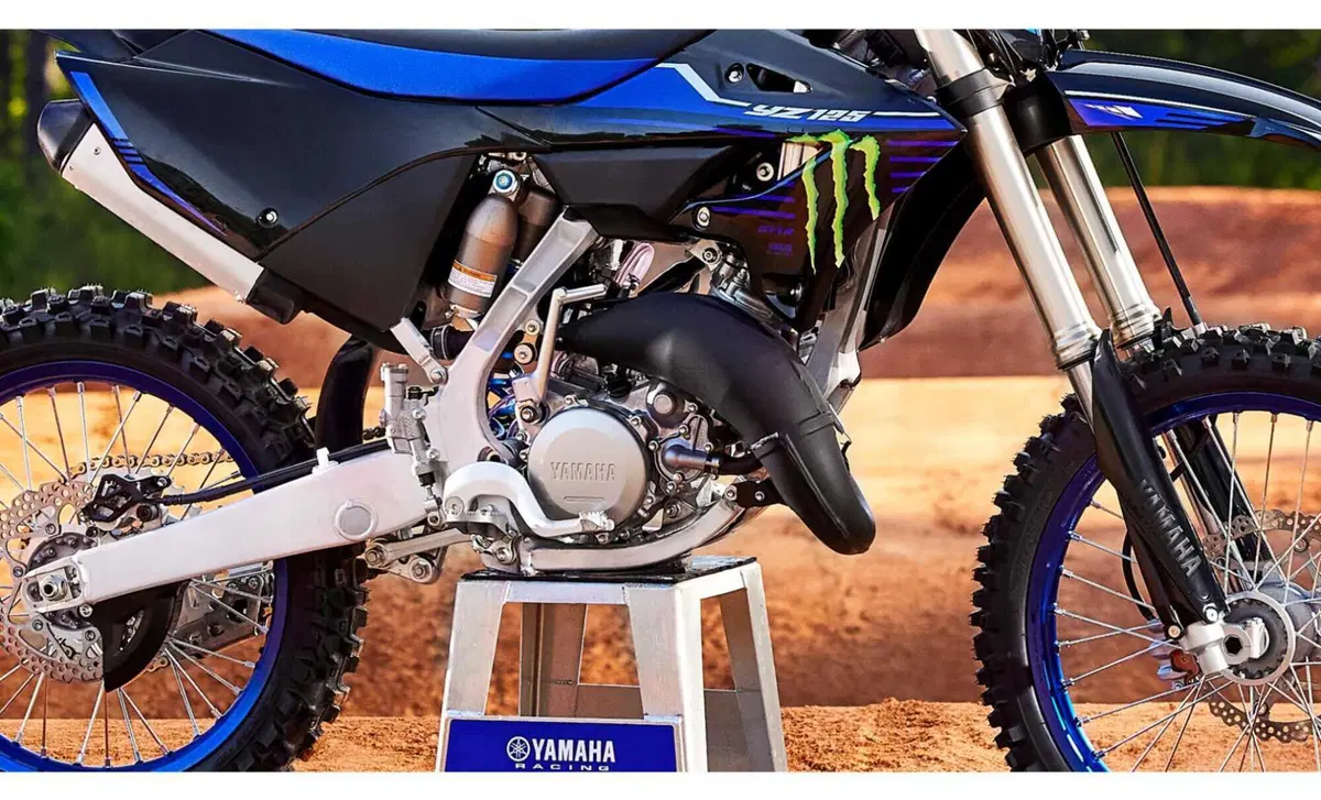 Yamaha YZ 125 YZ 125 Monster Energy (2023) (3)