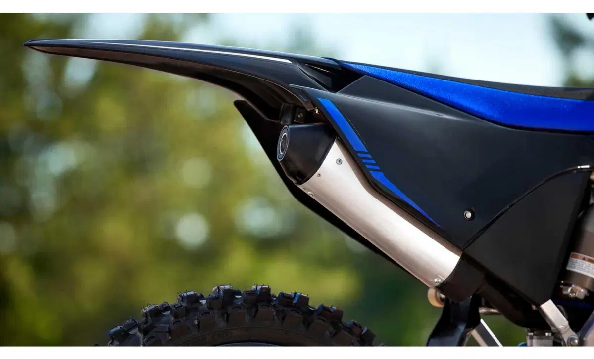 Yamaha YZ 125 YZ 125 Monster Energy (2023) (4)
