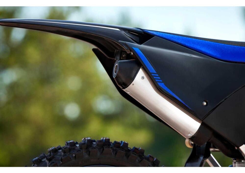 Yamaha YZ 125 Monster Energy (2023) (4)