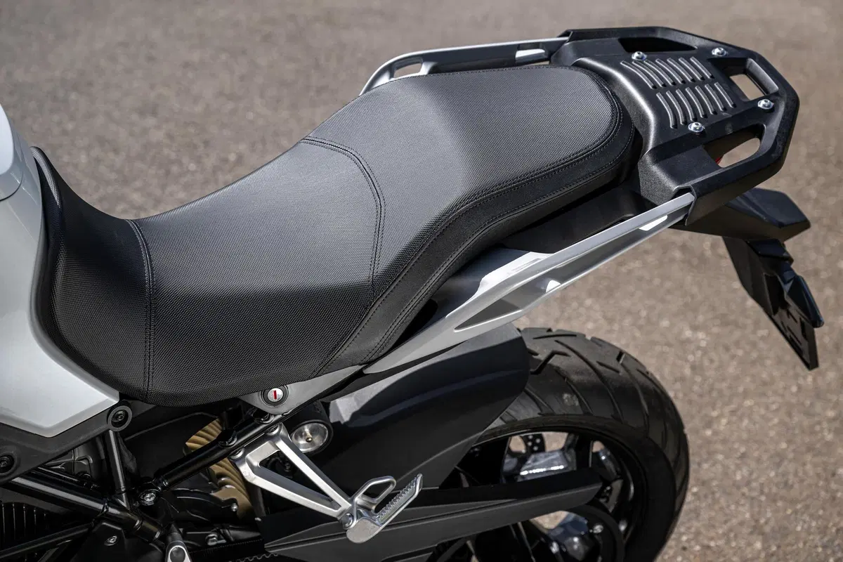 ZERO Motorcycles  DSR/X: Fun Factor 100% (8)
