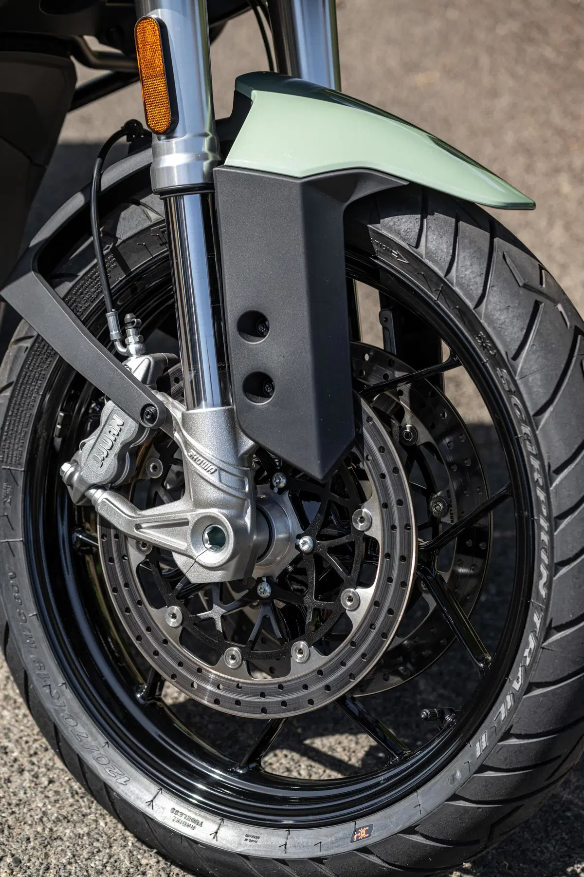 ZERO Motorcycles  DSR/X: Fun Factor 100% (3)