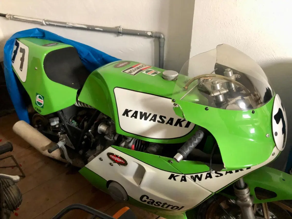 Kawasaki Z900