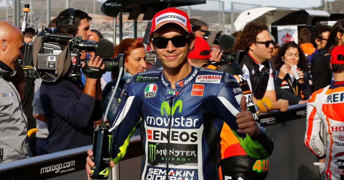 Lorenzo: &ldquo;Valentino &egrave; un copione&rdquo;. Rossi: &ldquo;Contento che sia nervoso&rdquo;
