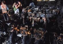 India. A fuoco un negozio di scooter elettrici, 8 morti