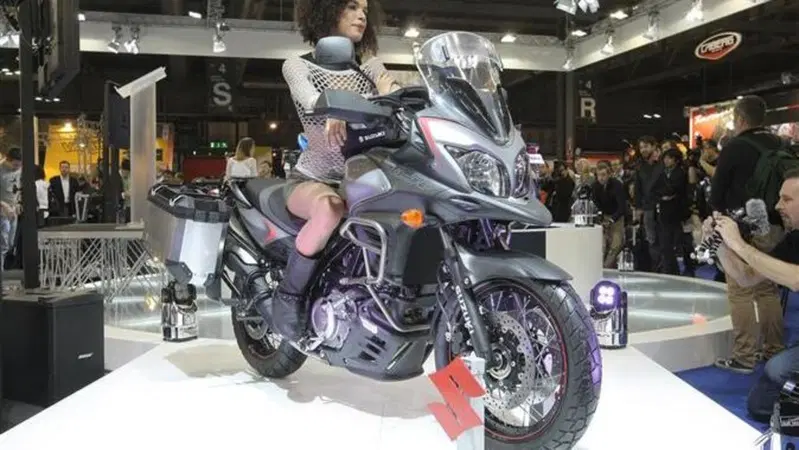 Suzuki novit&agrave; 2015, video EICMA