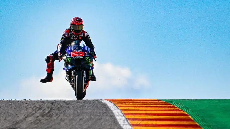 MotoGP 2022. GP di Aragon. Fabio Quartararo cambia i piani per la Q2: "Potrei seguire qualcuno" 