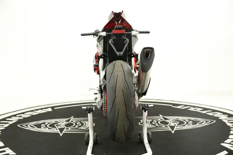 Aprilia Tuono V4 Factory (2021 - 24) (7)