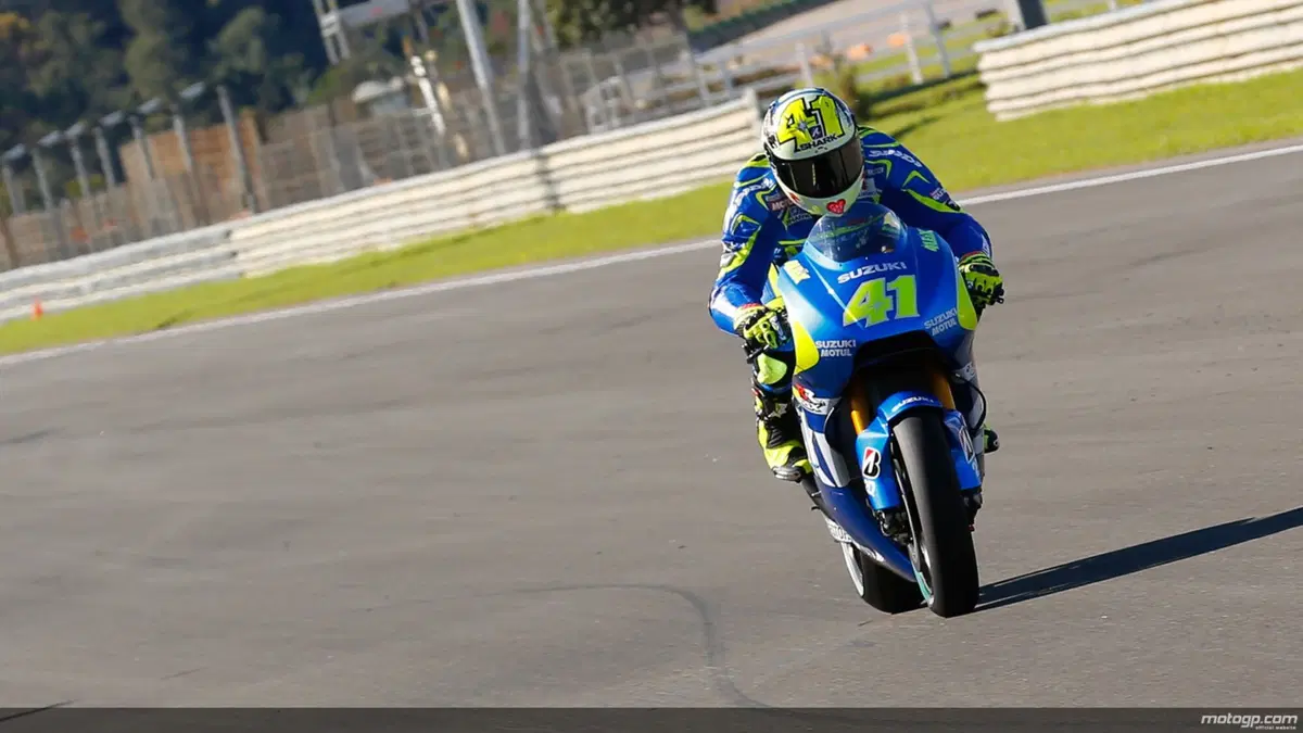 Test MotoGP a Valencia. Lorenzo è il più veloce del lunedì (7)