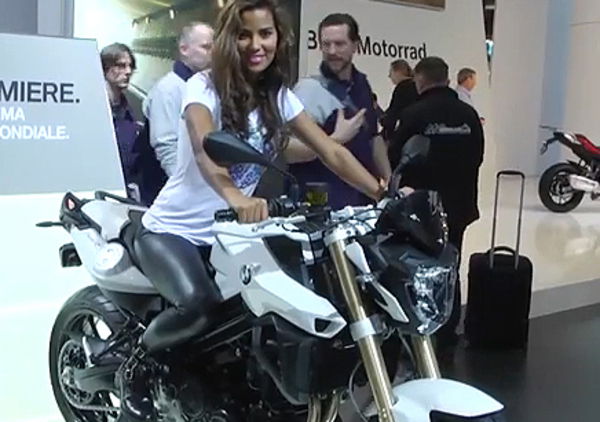 BMW F800R 2015, video EICMA 