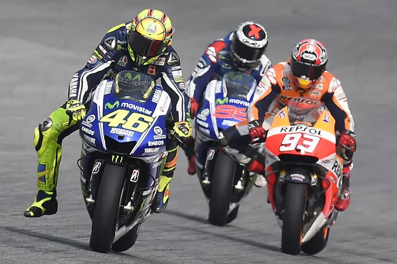 Lorenzo: 'Forse non sono quello che frena meglio, forse nemmeno il pi&ugrave; forte nel corpo a corpo, ma sono completo'