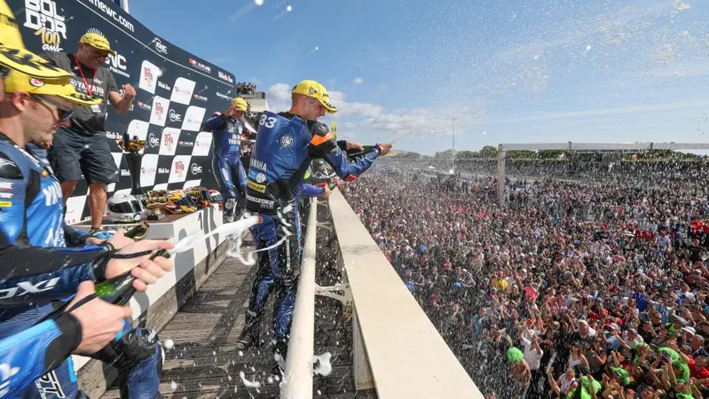Bol d'Or: vince Yamaha, Honda &egrave; mondiale, Ducati che peccato... Ecco com'&egrave; andata