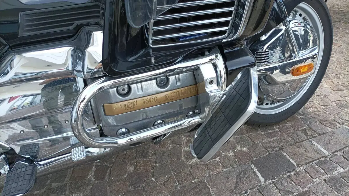 Honda GoldWing 1500  (2)