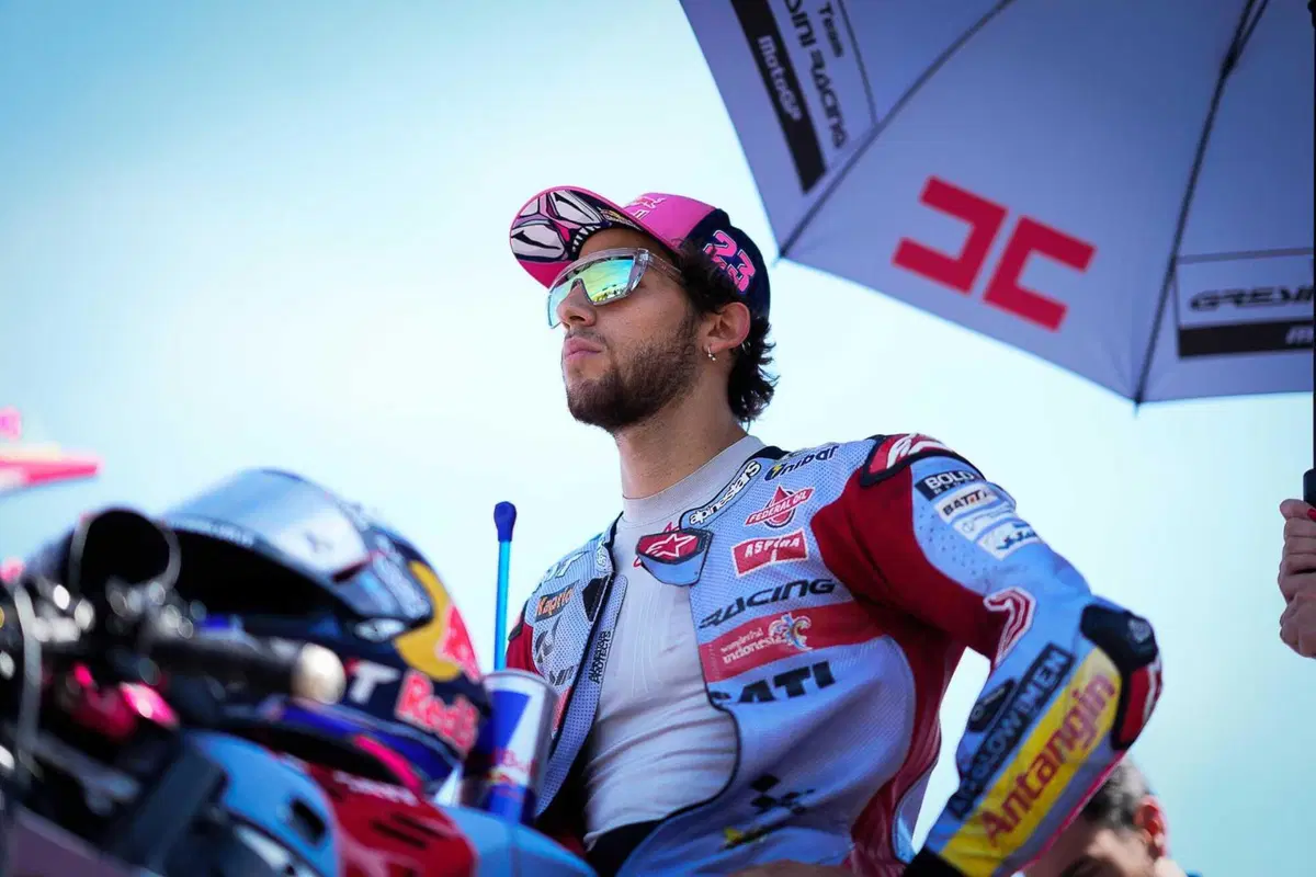MotoGP 2022. GP di Aragon. Abiti strani, saponette consumate, facce felici, tristi e altri scatti da Aragon [GALLERY] (20)