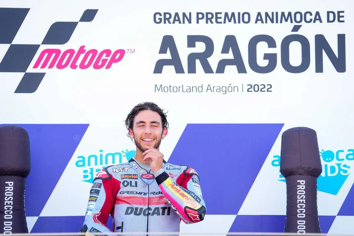 MotoGP 2022. GP di Aragon. Abiti strani, saponette consumate, facce felici, tristi e altri scatti da Aragon [GALLERY] (25)