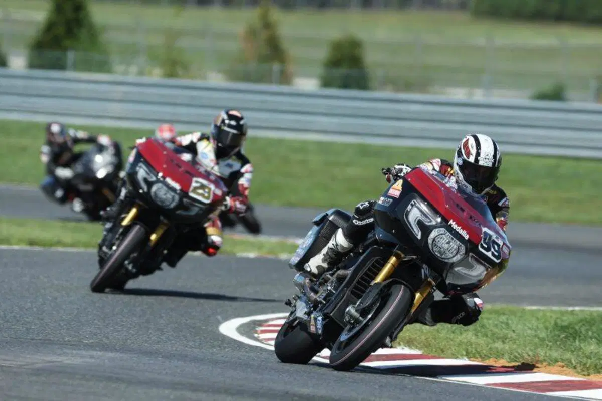 O'Hara e la Indian incoronati "King of the Baggers" (6)