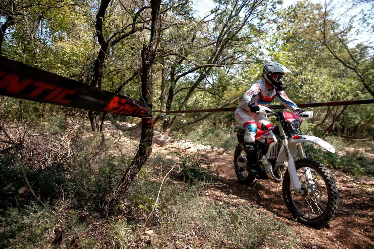 Fantic Cross/Enduro 2023 PROVA ANTEPRIMA: vi diciamo come va tutta la gamma (4)