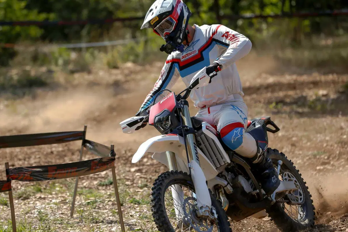 Fantic Cross/Enduro 2023 PROVA ANTEPRIMA: vi diciamo come va tutta la gamma (7)
