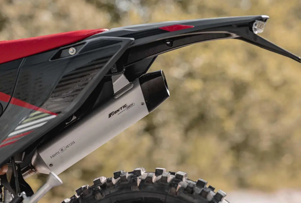 Fantic Cross/Enduro 2023 PROVA ANTEPRIMA: vi diciamo come va tutta la gamma (27)