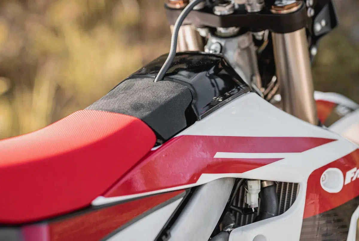 Fantic Cross/Enduro 2023 PROVA ANTEPRIMA: vi diciamo come va tutta la gamma (42)