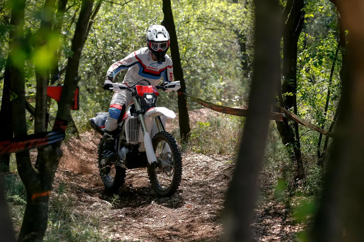 La gamma enduro a 2 e 4 tempi (3)