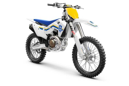 Husqvarna lancia i modelli off road Heritage. Perché le vittorie vanno ricordate (4)