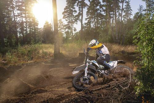 Husqvarna lancia i modelli off road Heritage. Perché le vittorie vanno ricordate (3)