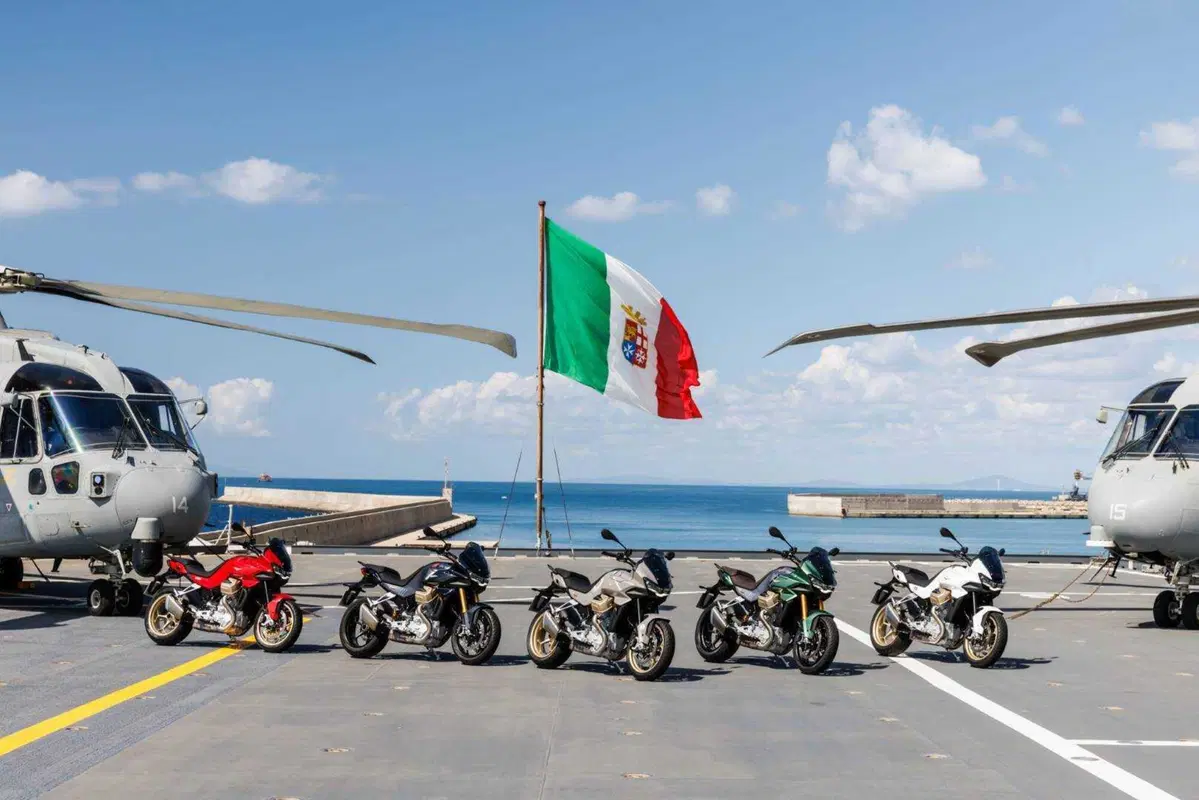 V100 Mandello Aeronautica Navale. L’anello Mancante della Storia Moto Guzzi (14)