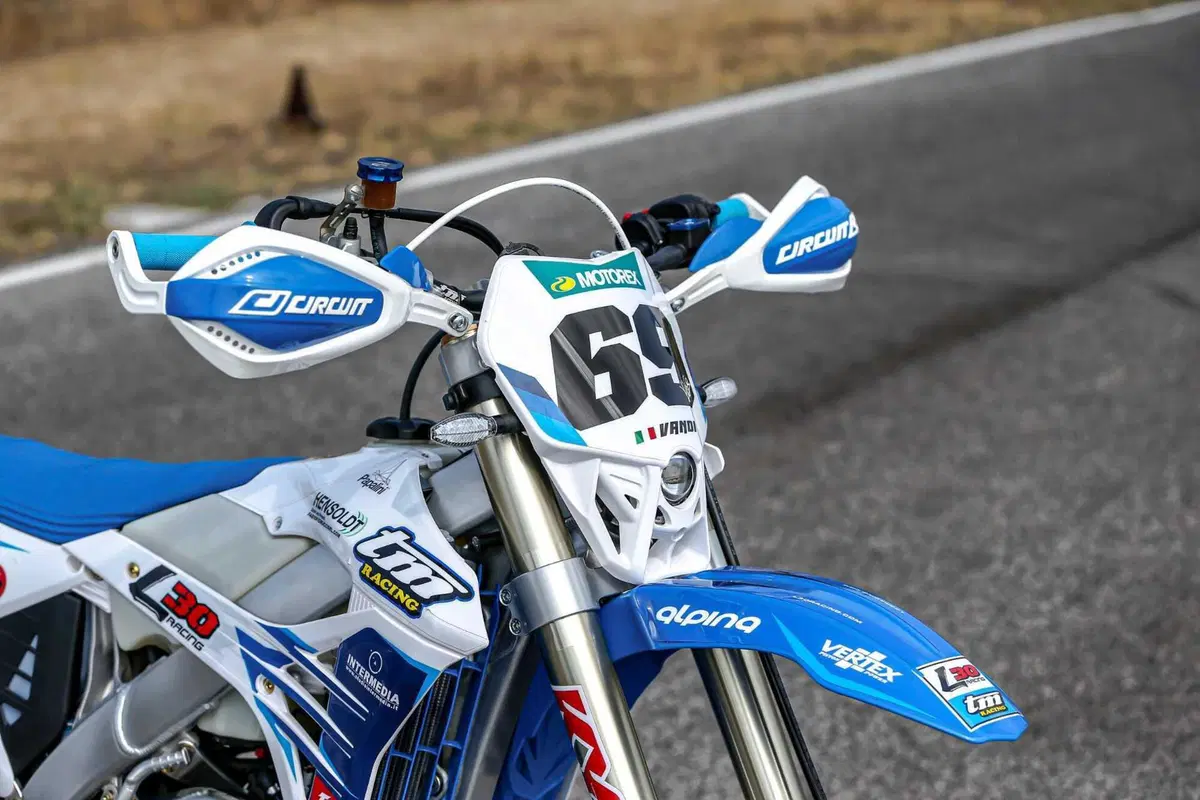 TM 125 SMR Fi 2T TEST: in pista con Kevin Vandi sulla 450 SMX ufficiale (18)