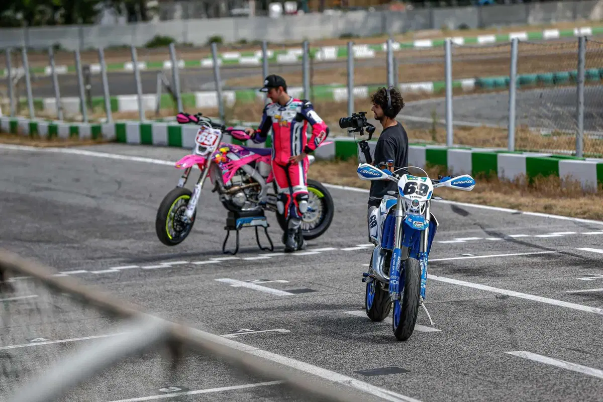 TM 125 SMR Fi 2T TEST: in pista con Kevin Vandi sulla 450 SMX ufficiale (21)